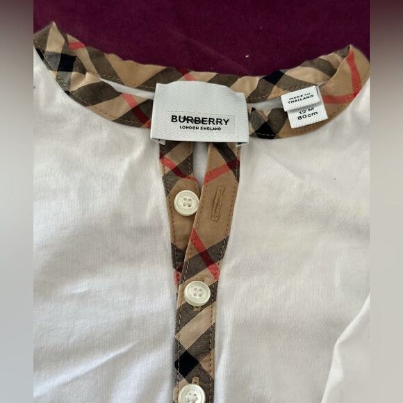 Burberry 12 month check overalls + body set - Picture 7 of 8